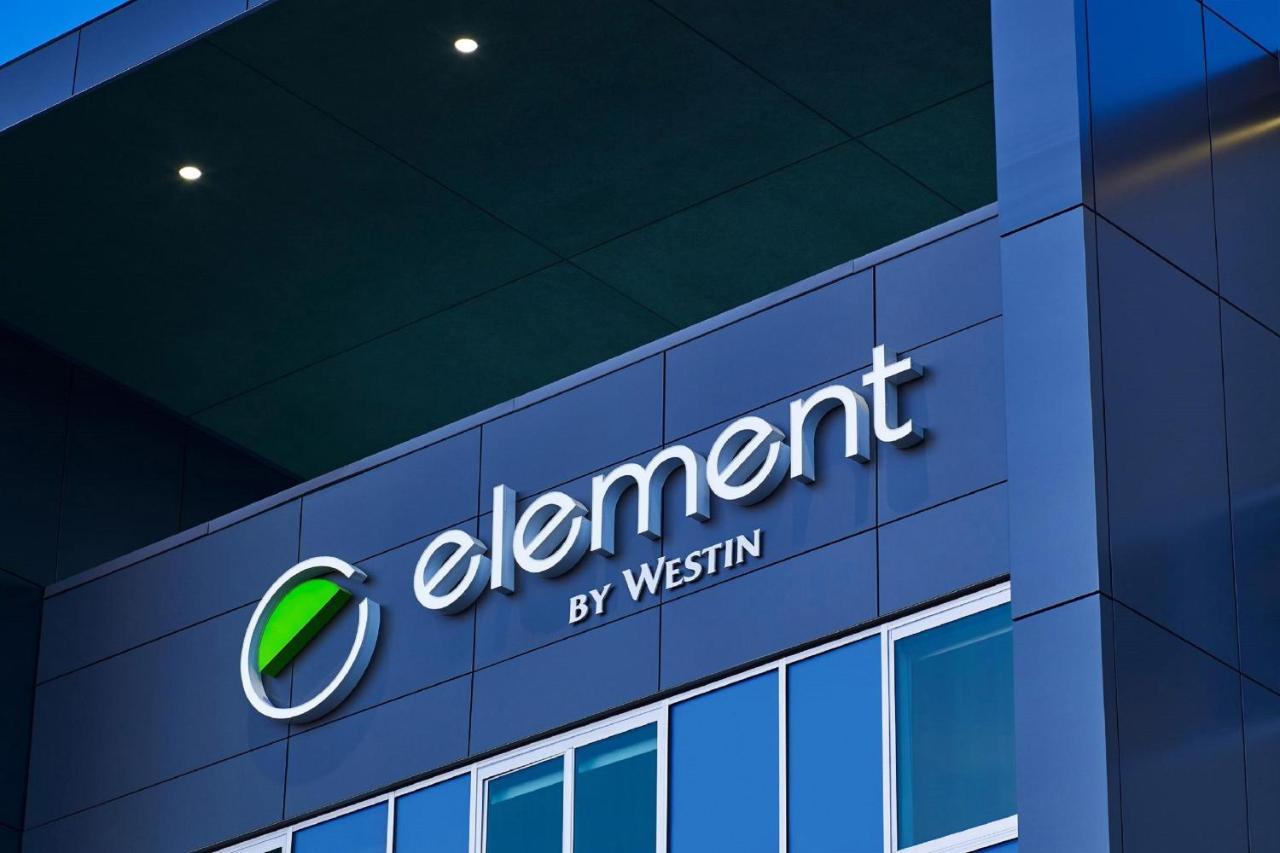 Element Hampton Peninsula Town Center Ξενοδοχείο Εξωτερικό φωτογραφία
