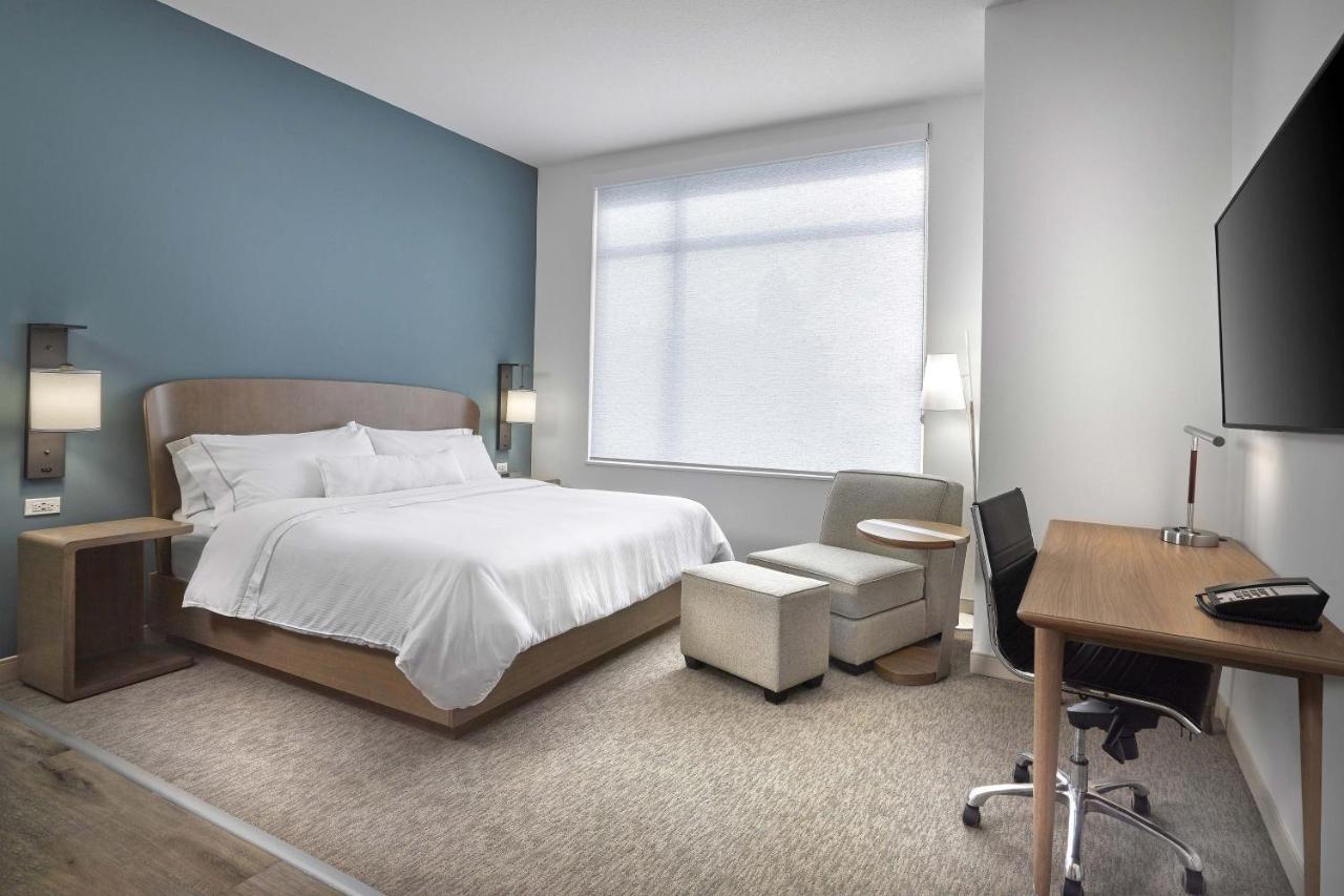 Element Hampton Peninsula Town Center Ξενοδοχείο Εξωτερικό φωτογραφία