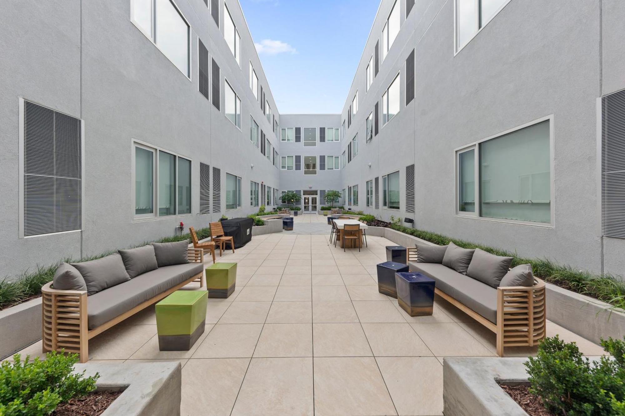 Element Hampton Peninsula Town Center Ξενοδοχείο Εξωτερικό φωτογραφία